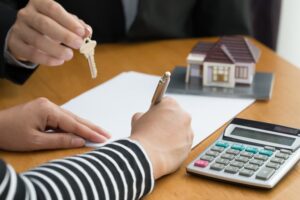 lender approves loan